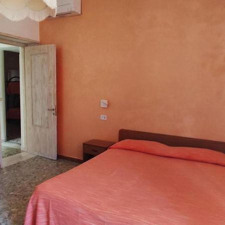 Chiaia Apartments Ponza Exterior photo