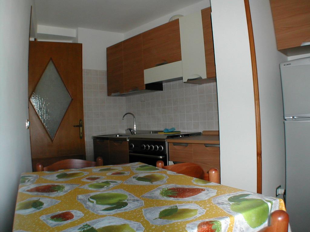 Chiaia Apartments Ponza Room photo