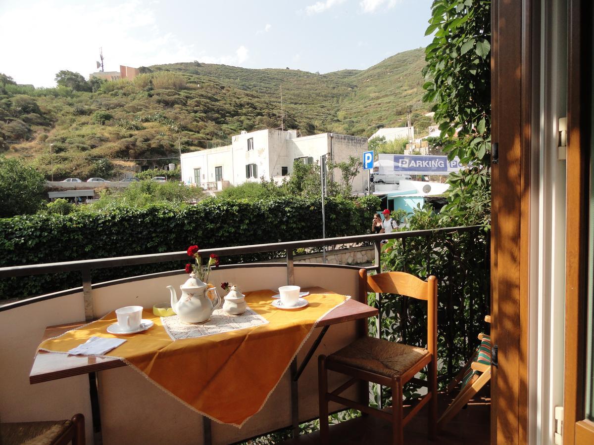 Chiaia Apartments Ponza Room photo
